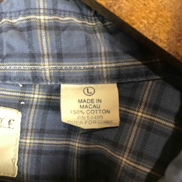 American Eagle Plaid Button Down Long Sleeve Shirt - Picture 4 of 7